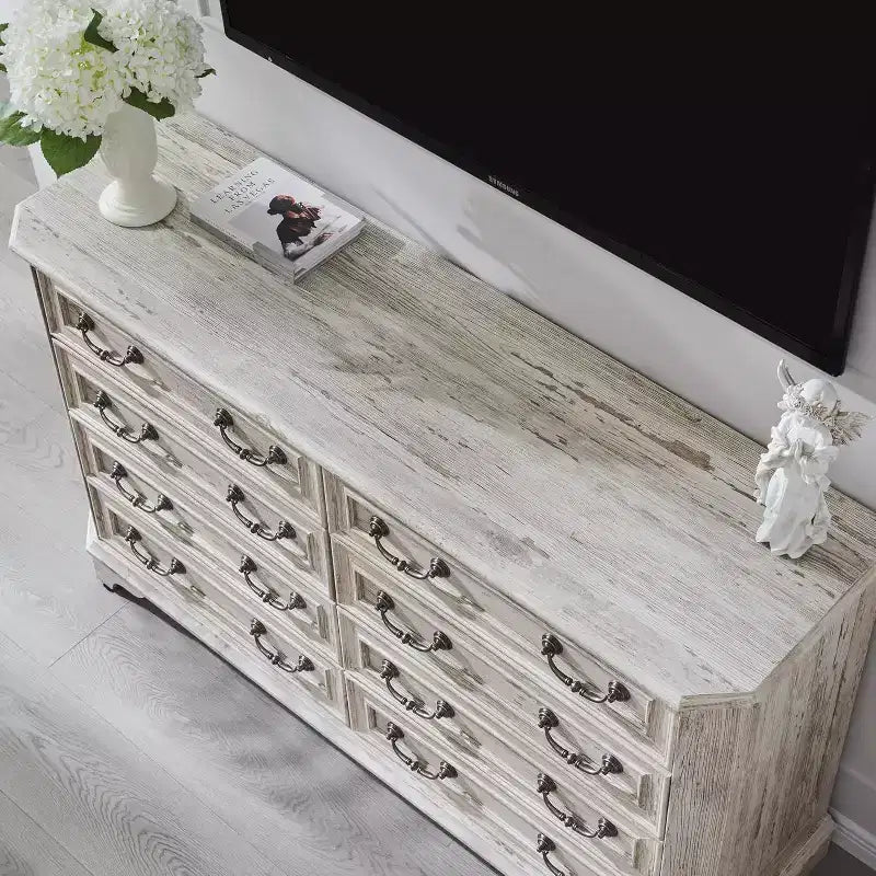 Commode rustique en bois à 8 tiroirs de 54 po de large avec texture naturelle, style vintage