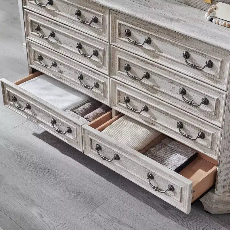Commode rustique en bois à 8 tiroirs de 54 po de large avec texture naturelle, style vintage