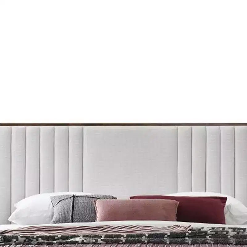Lit King size (222 cm) gris clair en chenille, finition noyer