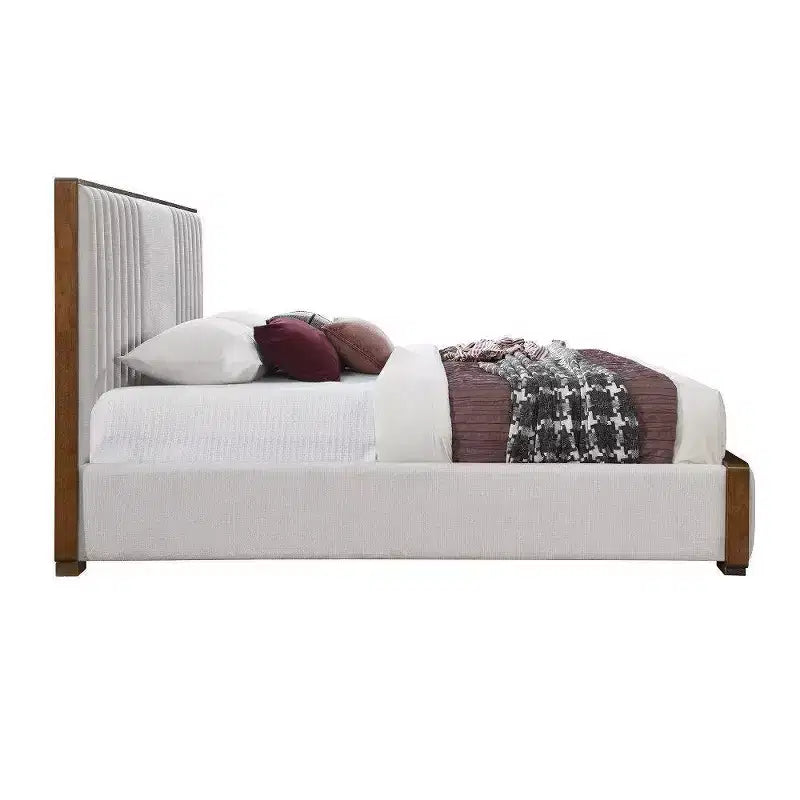 Lit King size (222 cm) gris clair en chenille, finition noyer