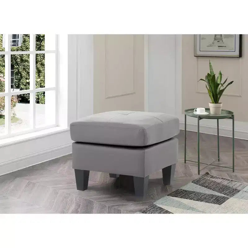 Pouf rembourré en similicuir