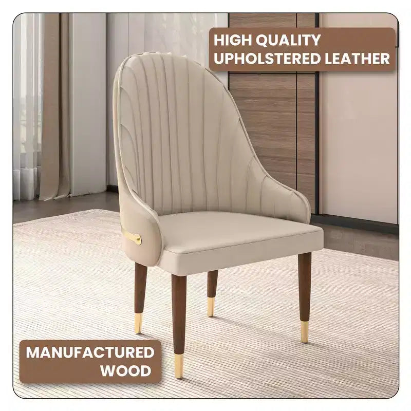 Chaise de salle à manger à dossier haut - Revêtement en cuir avec motif ondulé au dos, cadre en bois d'hévéa et accents dorés