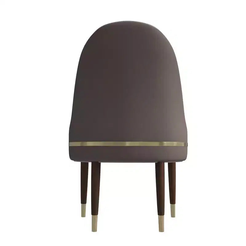 Chaise de salle à manger à dossier haut - Revêtement en cuir avec motif ondulé au dos, cadre en bois d'hévéa et accents dorés