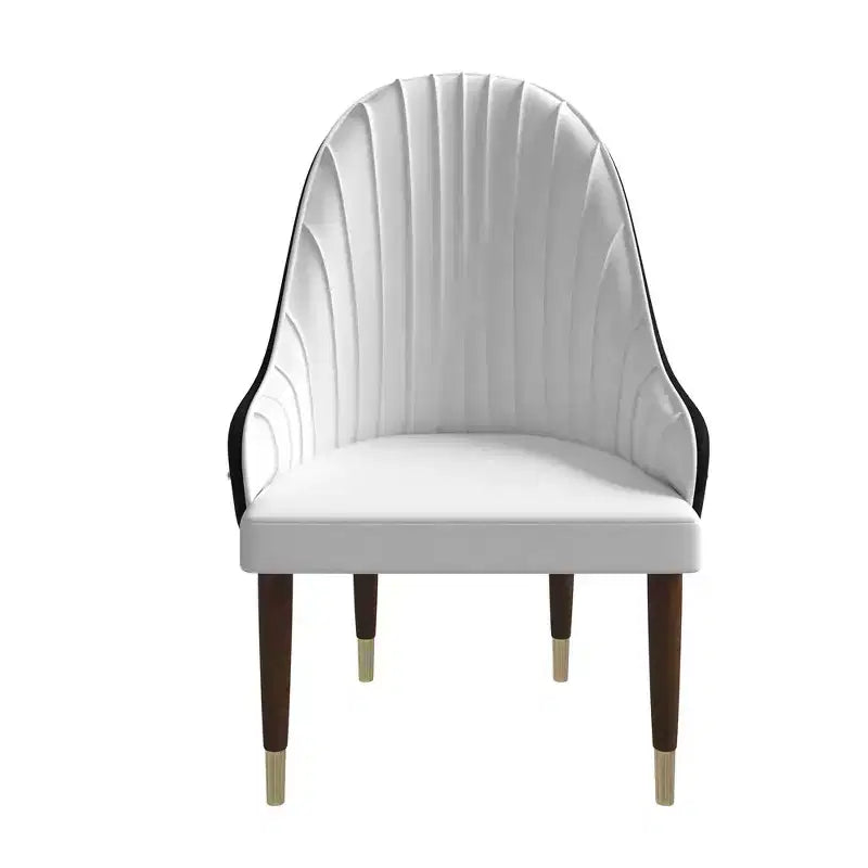 Chaise de salle à manger à dossier haut - Revêtement en cuir avec motif ondulé au dos, cadre en bois d'hévéa et accents dorés
